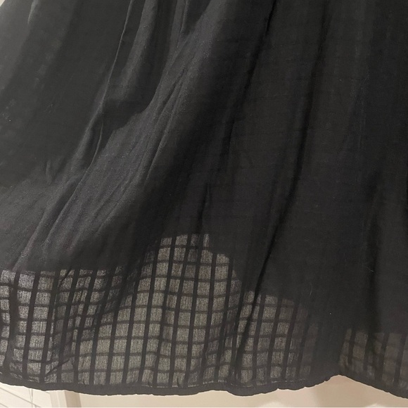 NWT Old Navy Plus Size Ruffled Textured-Dobby Swing Cami Top/Tank - Black, 4X - Picture 5 of 5